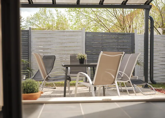 Laura Luxury Apartament *